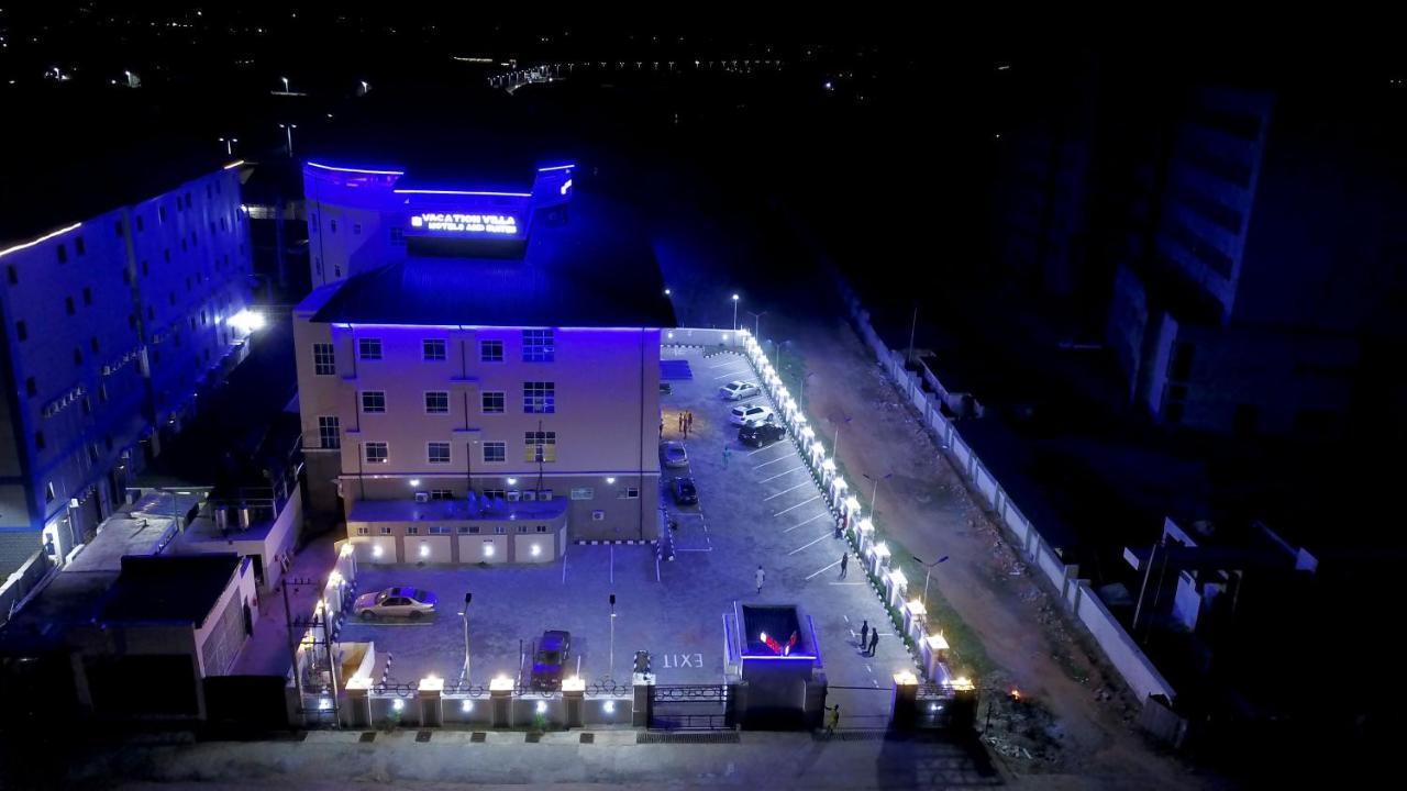 Vacation Villa Hotels And Suites 阿沙巴 外观 照片